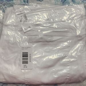 Westport High-rise Capris - NWT 20W